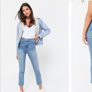 UO Girlfriend jeans